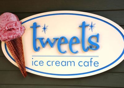 Tweet IceCream Cafe Sign