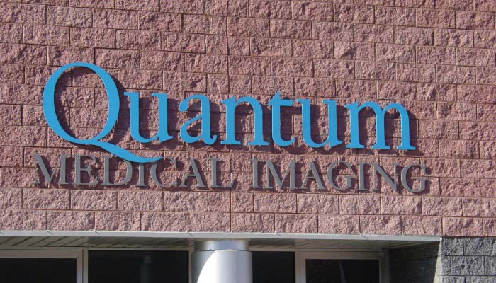 Quanum Medical Imaging Sign