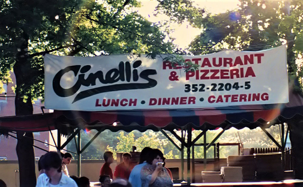 Cinellis Pizza & Restaurant Banner