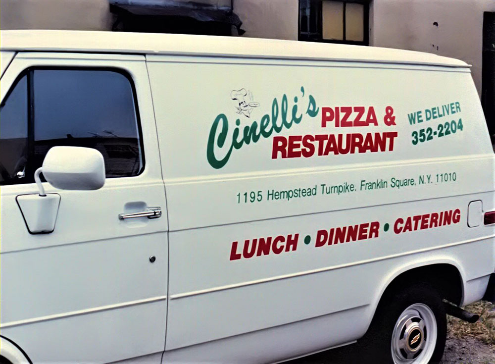Cinellis Pizza & Restaurant Van Graphics
