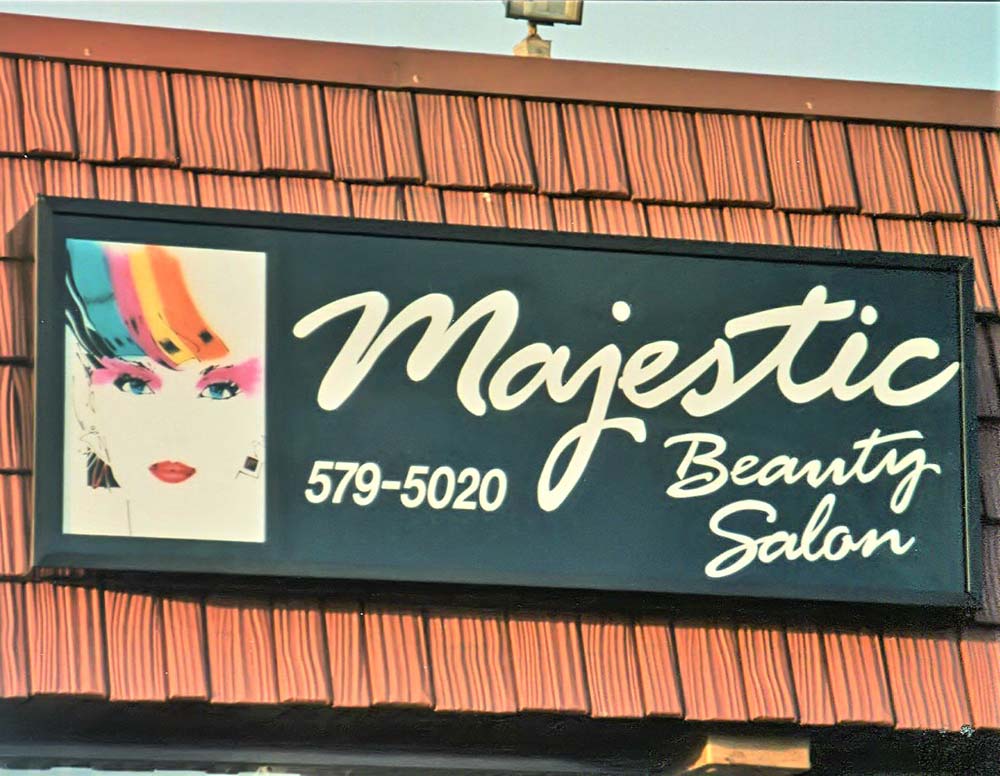 Majestic Beauty Salon Sign
