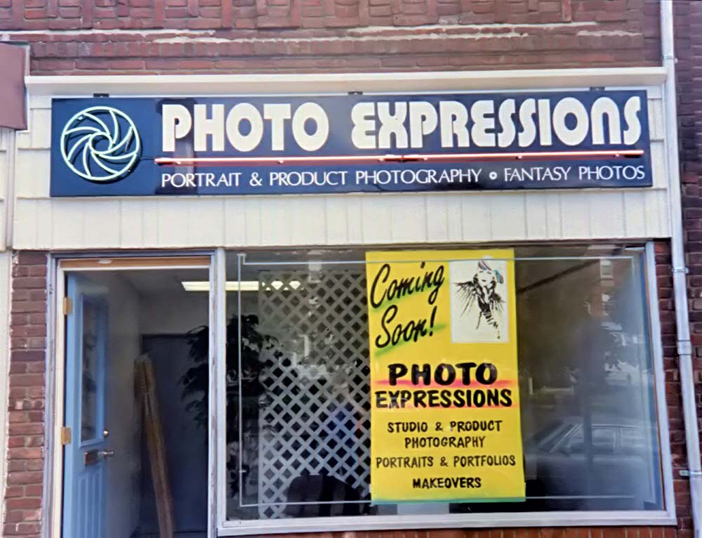 Photo Expressions Sign